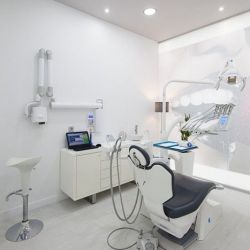 Implantes dentales en Oviedo